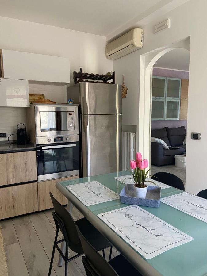Caserma Guelfa - Casa Vacanza Chiarina San Benedetto del Tronto Extérieur photo