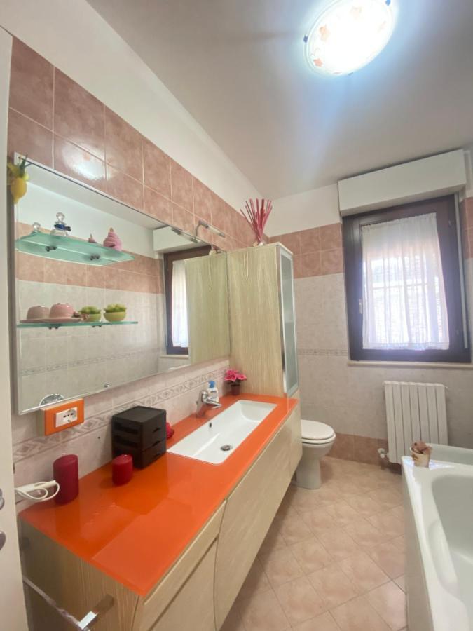 Caserma Guelfa - Casa Vacanza Chiarina San Benedetto del Tronto Extérieur photo
