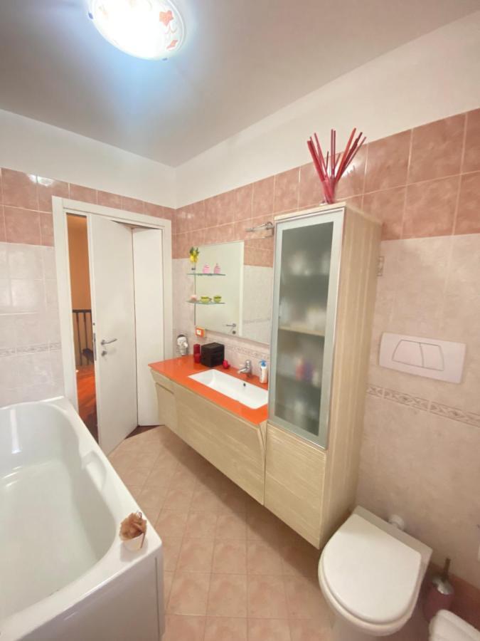 Caserma Guelfa - Casa Vacanza Chiarina San Benedetto del Tronto Extérieur photo