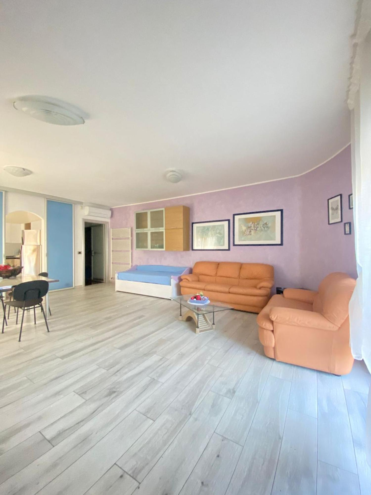Caserma Guelfa - Casa Vacanza Chiarina San Benedetto del Tronto Extérieur photo