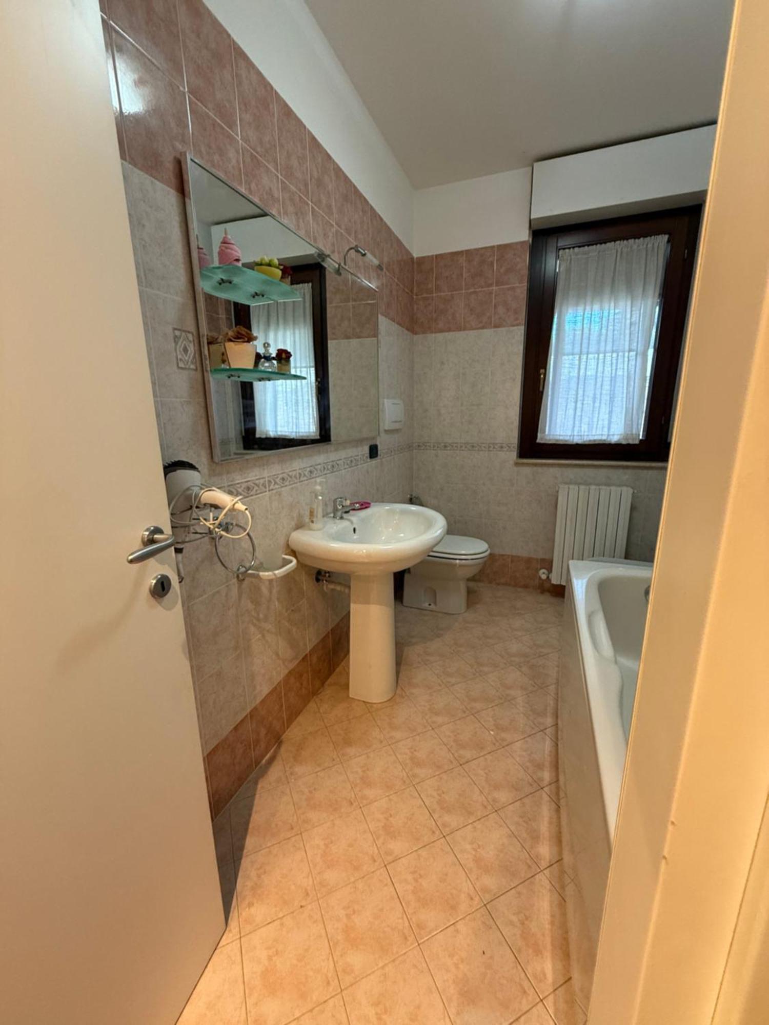 Caserma Guelfa - Casa Vacanza Chiarina San Benedetto del Tronto Extérieur photo