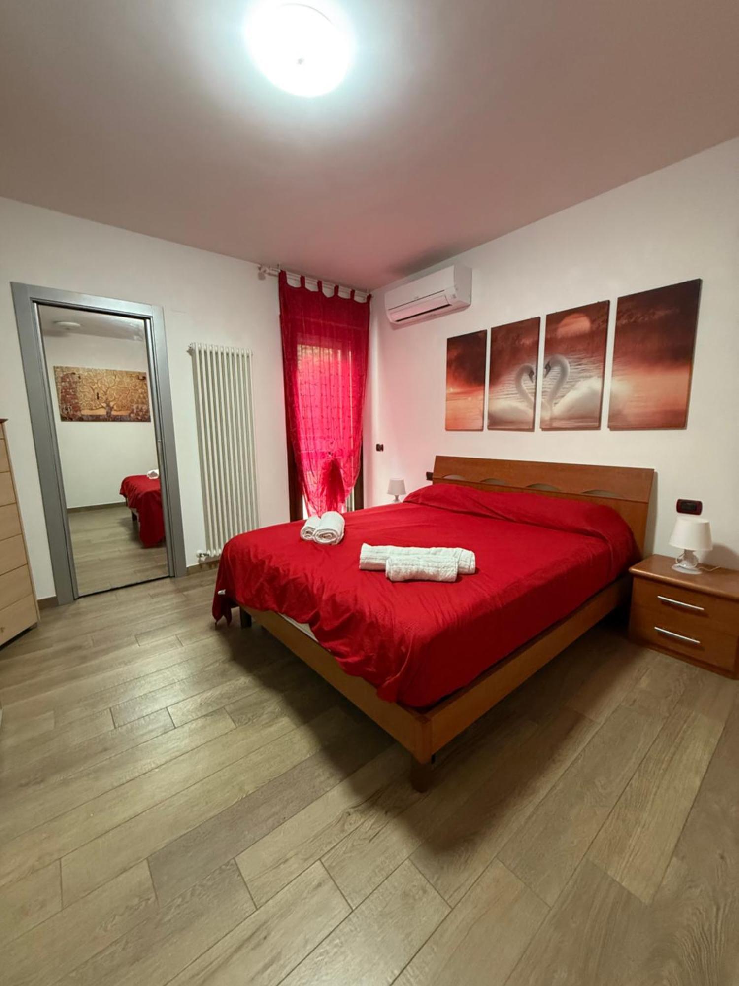 Caserma Guelfa - Casa Vacanza Chiarina San Benedetto del Tronto Extérieur photo