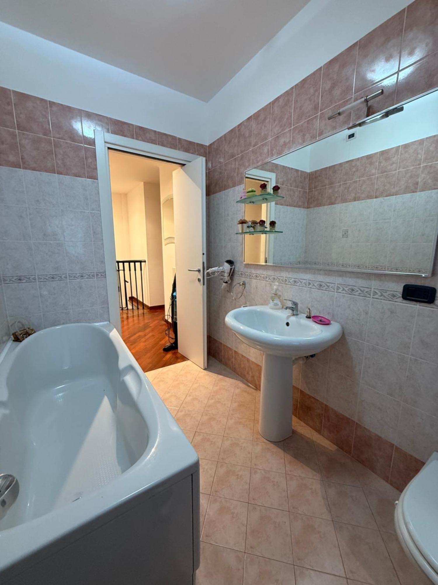 Caserma Guelfa - Casa Vacanza Chiarina San Benedetto del Tronto Extérieur photo