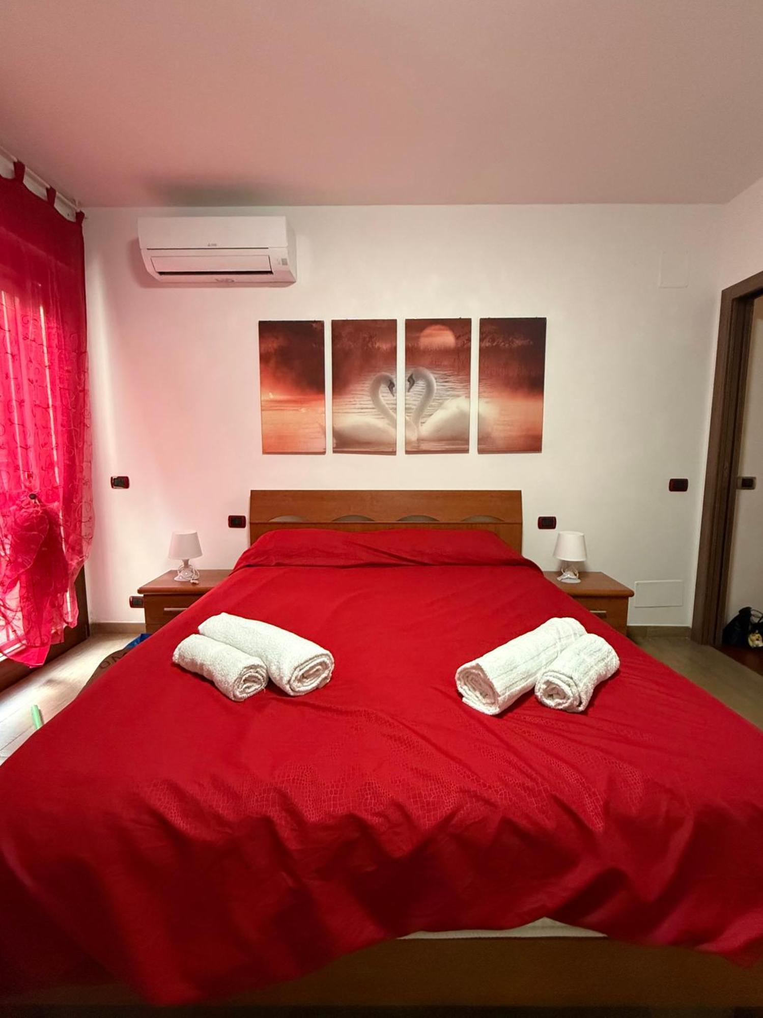 Caserma Guelfa - Casa Vacanza Chiarina San Benedetto del Tronto Extérieur photo